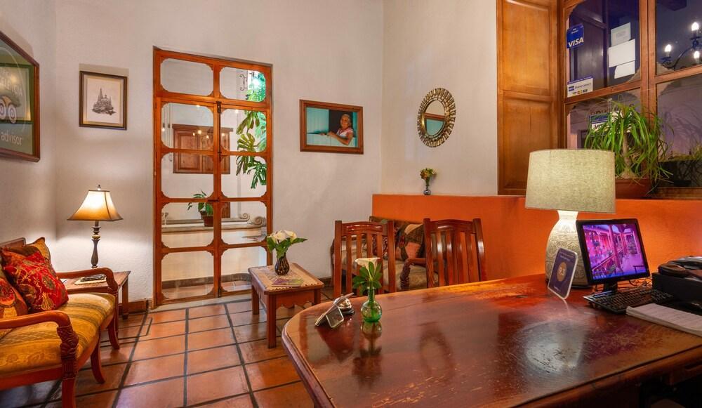 Hotel Pueblo Magico Patzcuaro Exterior photo