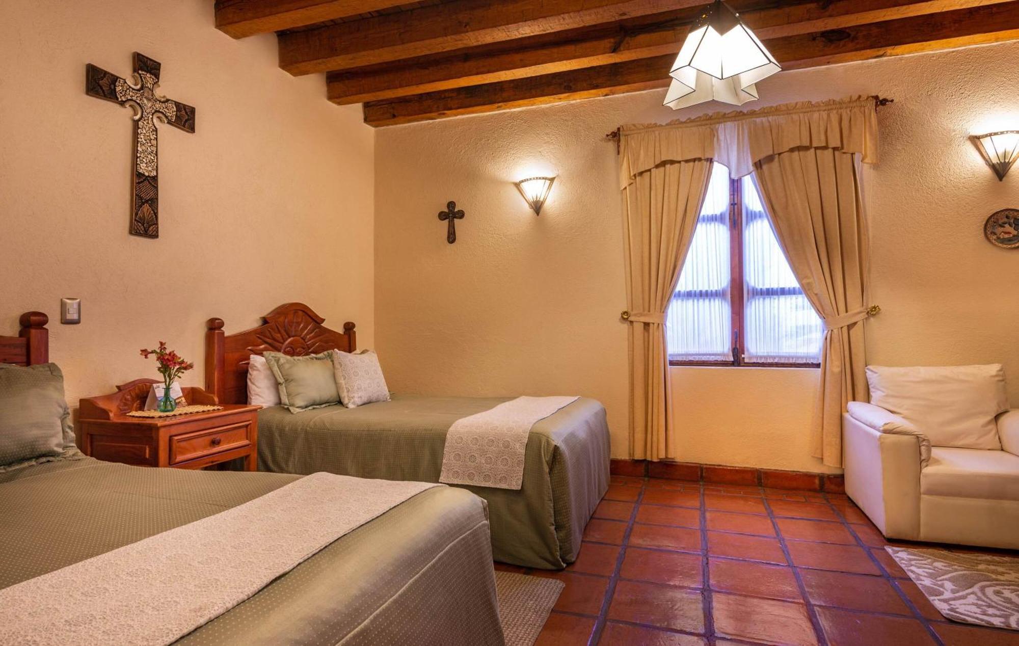 Hotel Pueblo Magico Patzcuaro Exterior photo